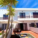 Casa Inma Piteras 25, Piscina Y Mar Apartment Costa Teguise